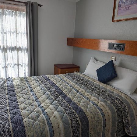Elm Court Motel Albury Buitenkant foto