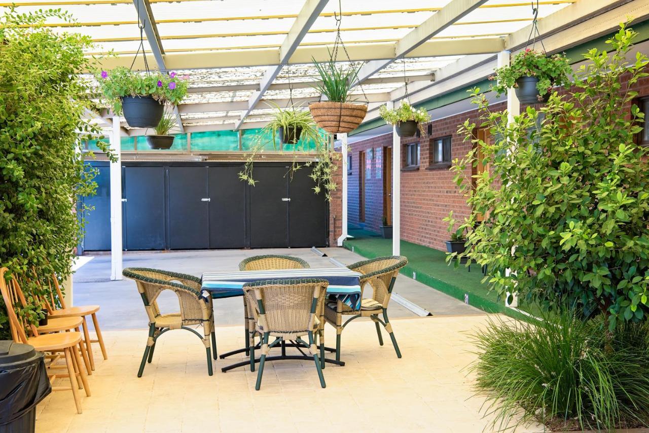 Elm Court Motel Albury Buitenkant foto