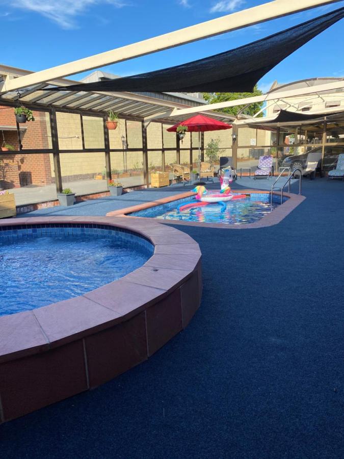 Elm Court Motel Albury Buitenkant foto