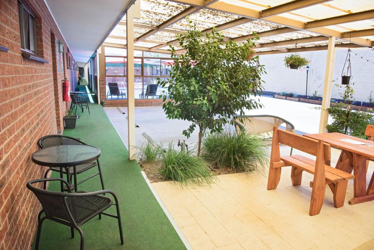 Elm Court Motel Albury Buitenkant foto