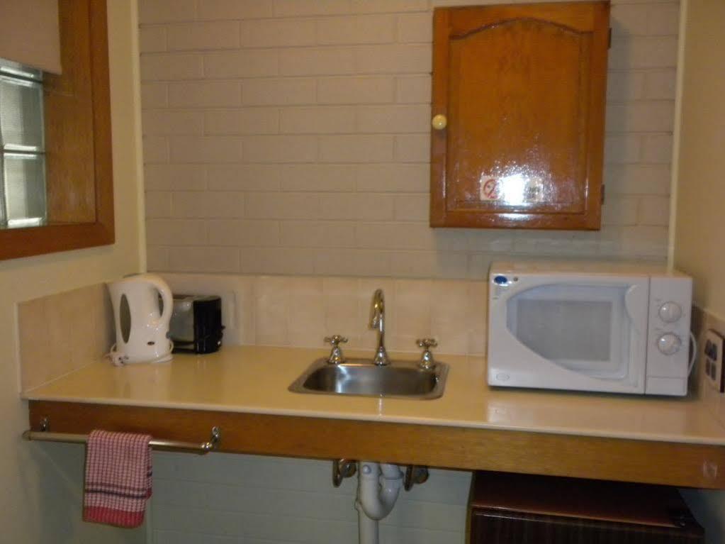 Elm Court Motel Albury Buitenkant foto