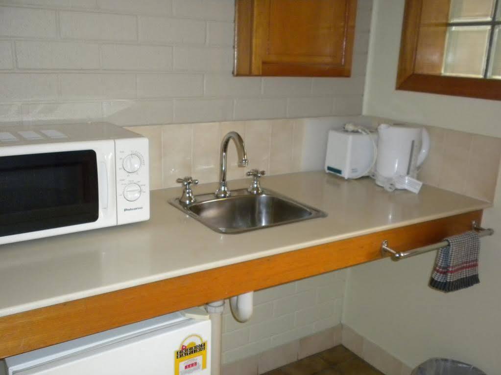 Elm Court Motel Albury Buitenkant foto